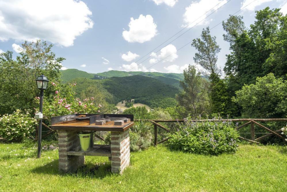 Pensjonat Torre Del Falco Spoleto Zewnętrze zdjęcie